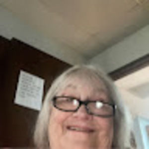 Meet your Posher, Carol